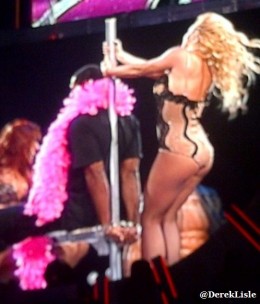 kenny-britt-britney-spears4
