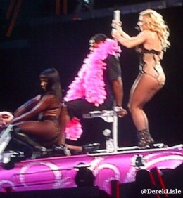 kenny-britt-britney-spears5
