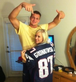 [Image: bibi-jones-rob-gronkowski-260x281.jpg]