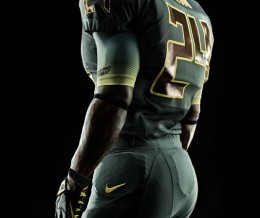Oregon-Rose-Bowl-Uniforms-6