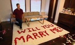 kris-humphries-proposal
