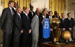 mavericks-white-house1