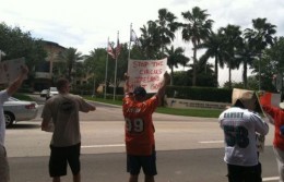 Dolphins-Fans-Protest-Jeff-Ireland-2