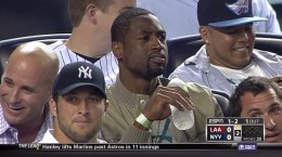 tim-tebow-dwyane-wade-yankee-game