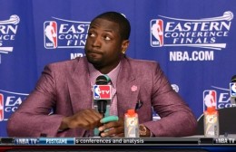 dwyane-wade-tie-finger-wrap