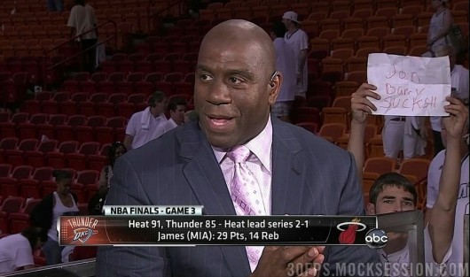 Jon-Barry-Sucks-Heat-fan-sign-530x313.jpg