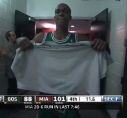 rajon-rondo-tunnel