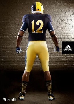notre-dame-uniforms-1
