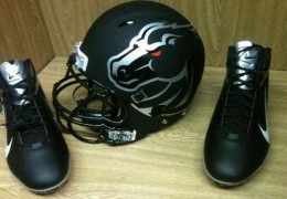 Boise-State-black-out-helmet