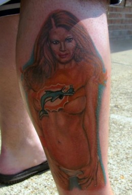 jaime-edmondson-dolphins-tattoo