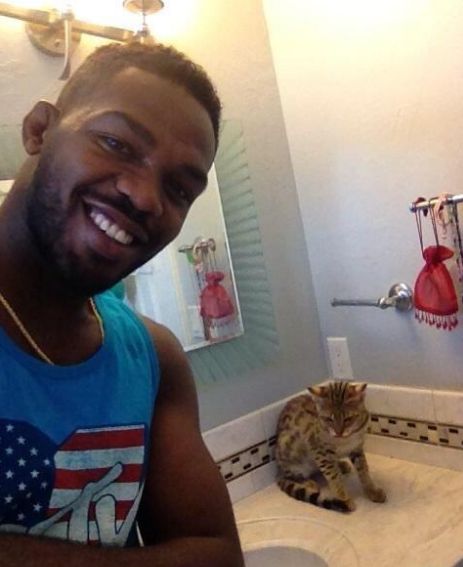 Jon-Jones-pet-serval.jpg