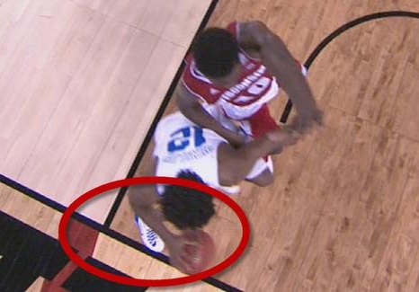 justise-winslow-out-of-bounds.jpg