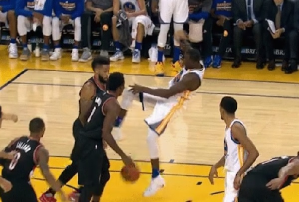Draymond Green Defends Himself Again After Kicking James Harde