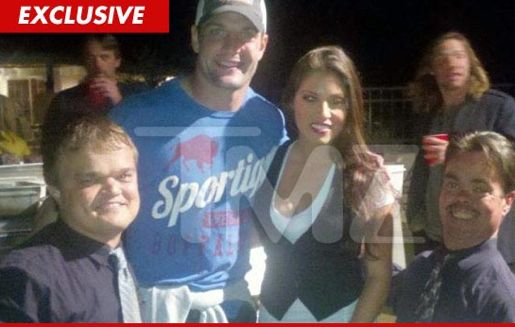 Wes Welker Wore a Bills Shirt and Threw a Party with Little People Waiters  (Picture)