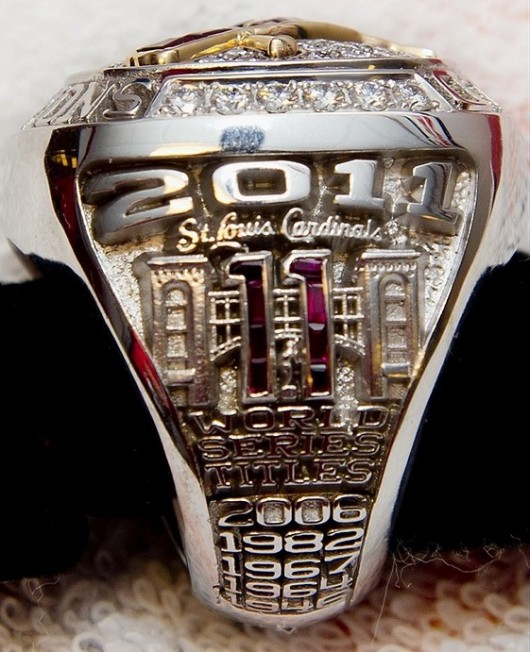 Cardinals put 'Rally Squirrel' on World Series ring