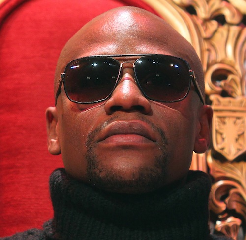 Mayweather Accused of Choking, Blackmailing and Pulling a 