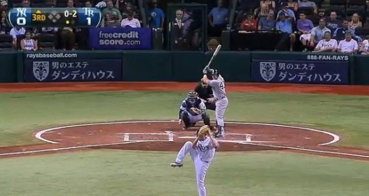 John Kruk goes to town on some BBQ ribs, uses Gatorade towel as