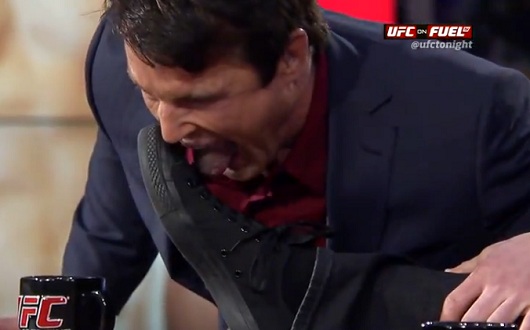 Chael Sonnen Rashad Evans shoe