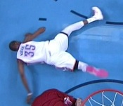 Kevin Durant fall