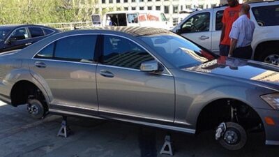 Festus Ezeli car