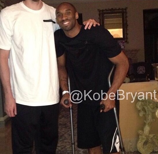 Kobe Bryant Crops Out Pau Gasol S Head In Great Instagram Picture