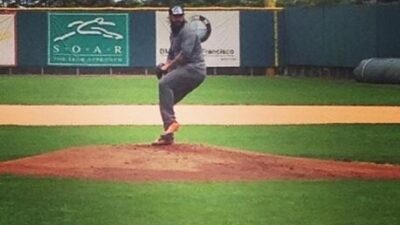 Brian Wilson pitching USF