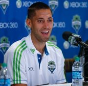 Seattle Sounders fan gets Clint Dempsey's face tattooed on his neck
