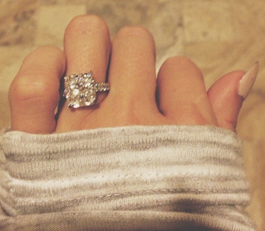 Paulina Gretzky engagement ring