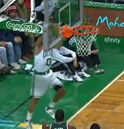 Avery Bradley shot