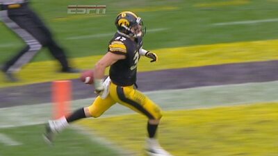 John Lowdermilk touchdown