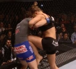 Ronda Rousey Sara McMann