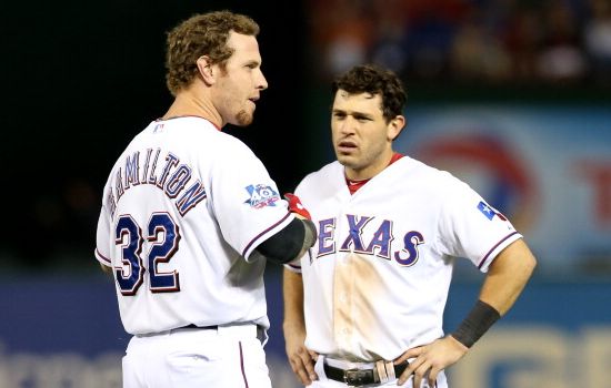 Josh Hamilton welcomes Ian Kinsler to Rangers doghouse