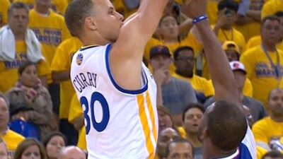Chris Paul Steph Curry foul