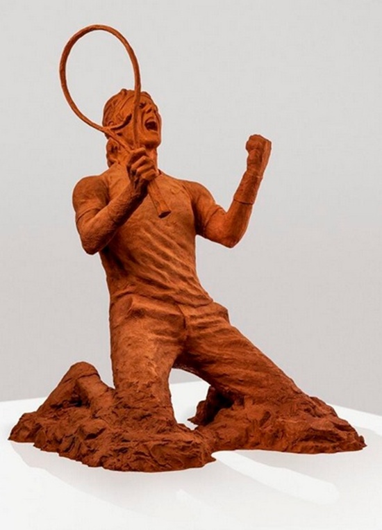 Nike has Rafael Nadal statue made from French Open clay | Larry Brown