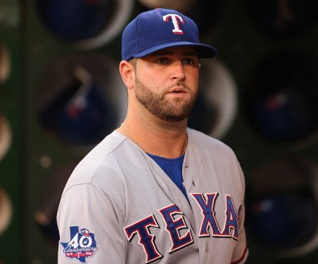 An obvious imposter tried to pose as a beardless Mike Napoli in