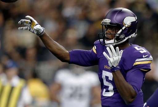 Teddy Bridgewater takes over for Vikings after Matt Cassel fractures ...