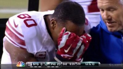 Victor Cruz crying