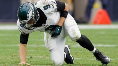 Nick Foles injury
