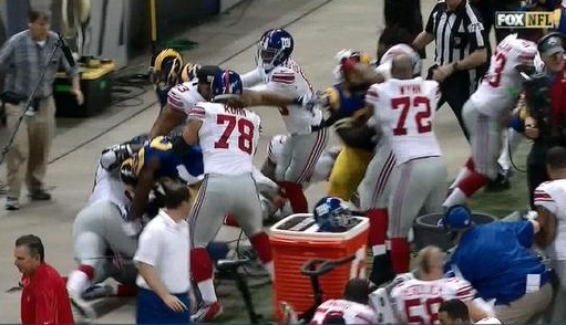 Giants Rams fight