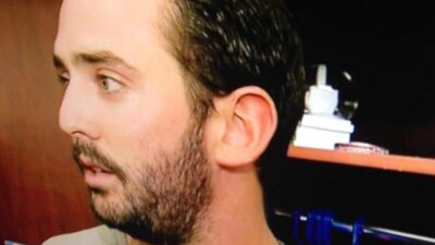 Matt Harvey middle finger snow globe