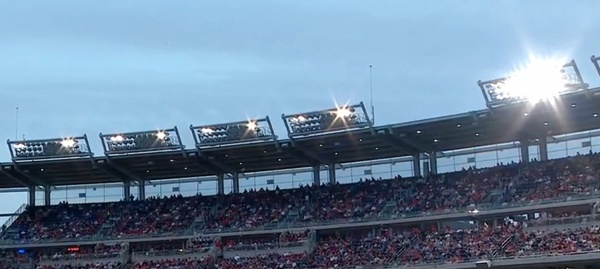 Nationals-Dodgers game suspended after three power outages (Video)