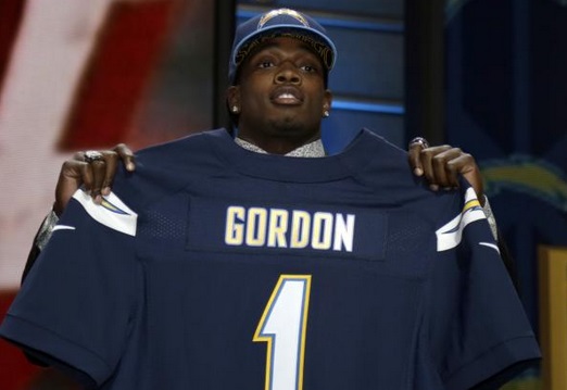 Melvin Gordon's mom on wearing son's jersey: 'He's got to earn it' - ESPN -  San Diego Chargers Blog- ESPN