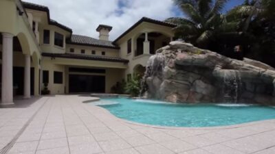 Dustin Johnson mansion