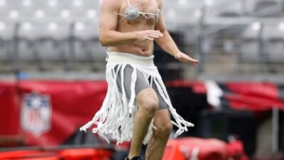 Carson Palmer Hula