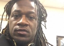 Pacman Jones re-signs with Bengals for three years