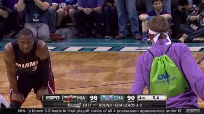 Dwyane Wade purple shirt