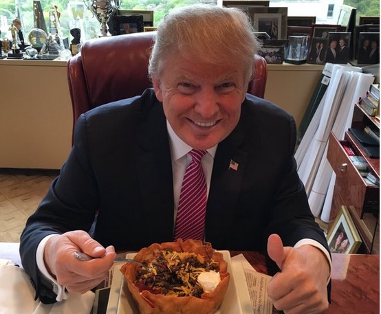 Donald Trump feeds Clemson football team fast food at White House visit 