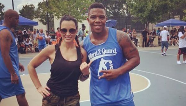 600px x 342px - Lisa Ann goes off about rumors she is sleeping with Ray Rice ...