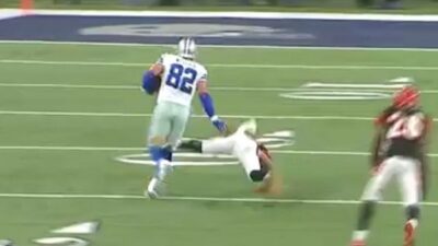 Jason Witten stiffarm