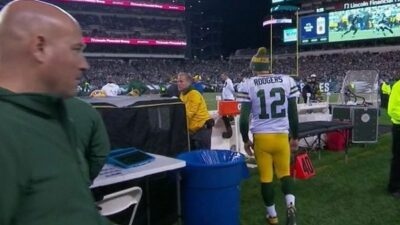 Aaron Rodgers sideline tent